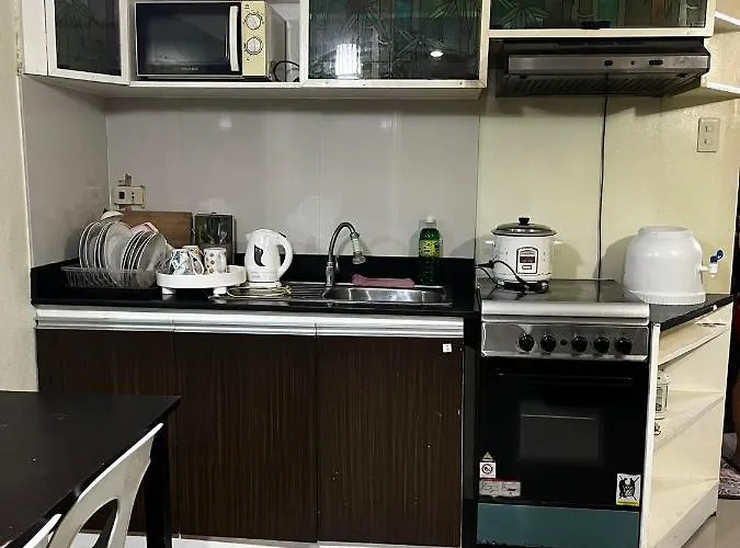V&j Transient Condotel *
